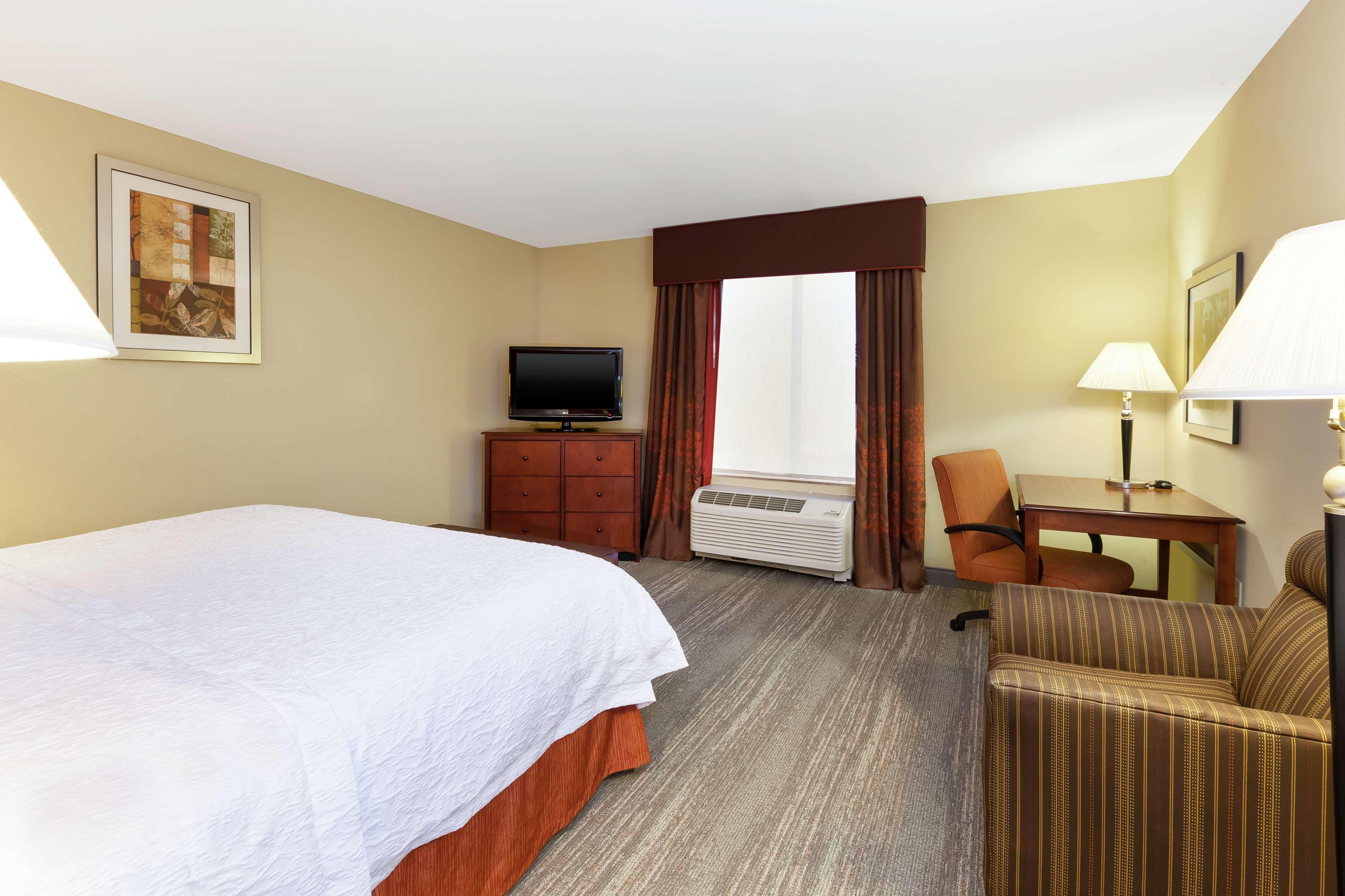 Hampton & - Eastern Shore 3*